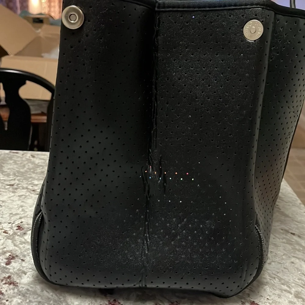 Neoprene Tote  “Proud Lady”  New Bag - Picture 4 of 6